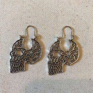 Skull Earrings